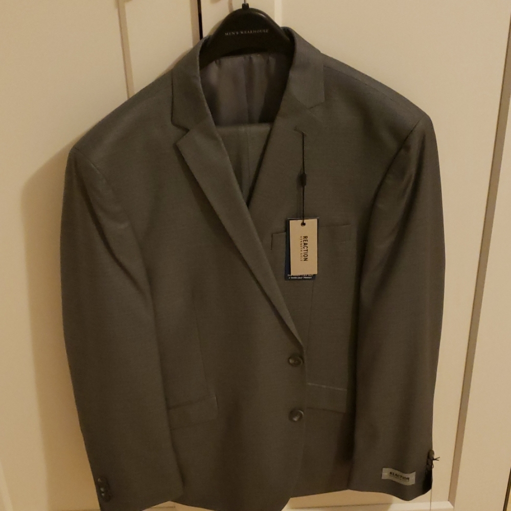 Kenneth Cole 2 piece suit grey